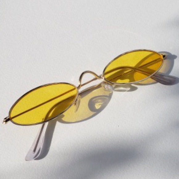 Yellow oval sunglasses - Picture 1 of 4